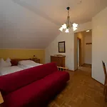 Narnhoferwirt Gasthuis 3*