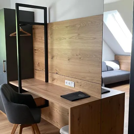 Narnhoferwirt בית הארחה