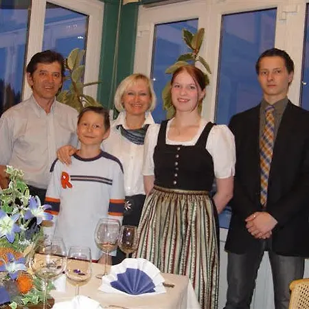 Narnhoferwirt Sankt Jakob im Walde